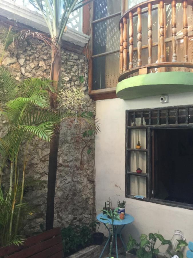 Casa Mama Waldy Hostel Картахена Экстерьер фото