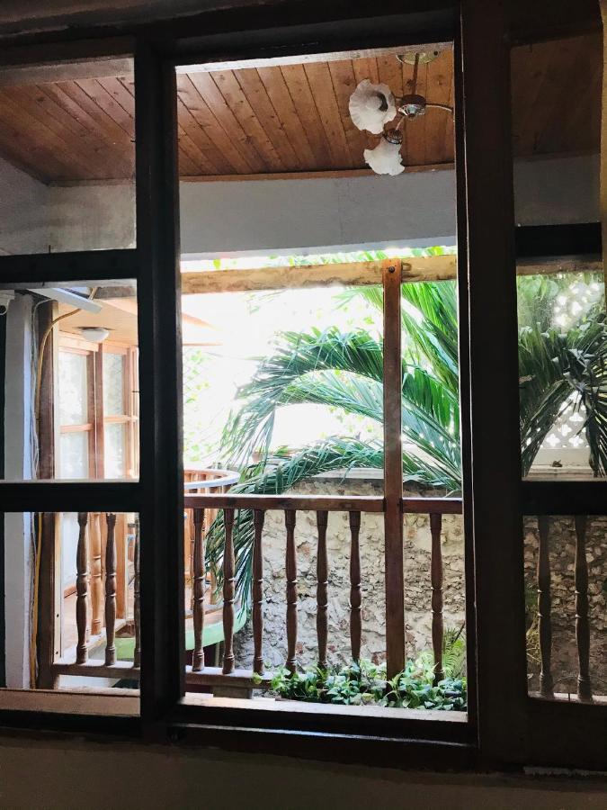 Casa Mama Waldy Hostel Картахена Экстерьер фото