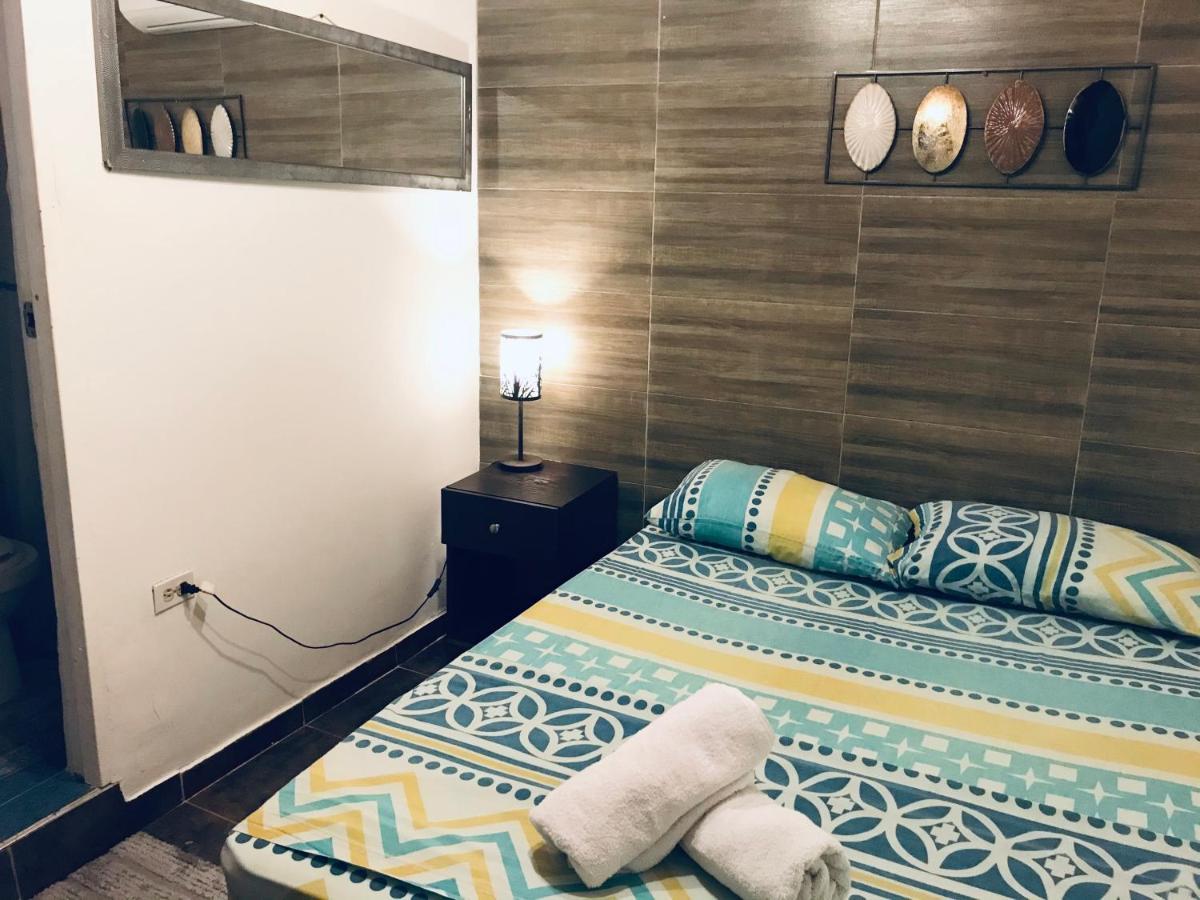 Casa Mama Waldy Hostel Картахена Экстерьер фото