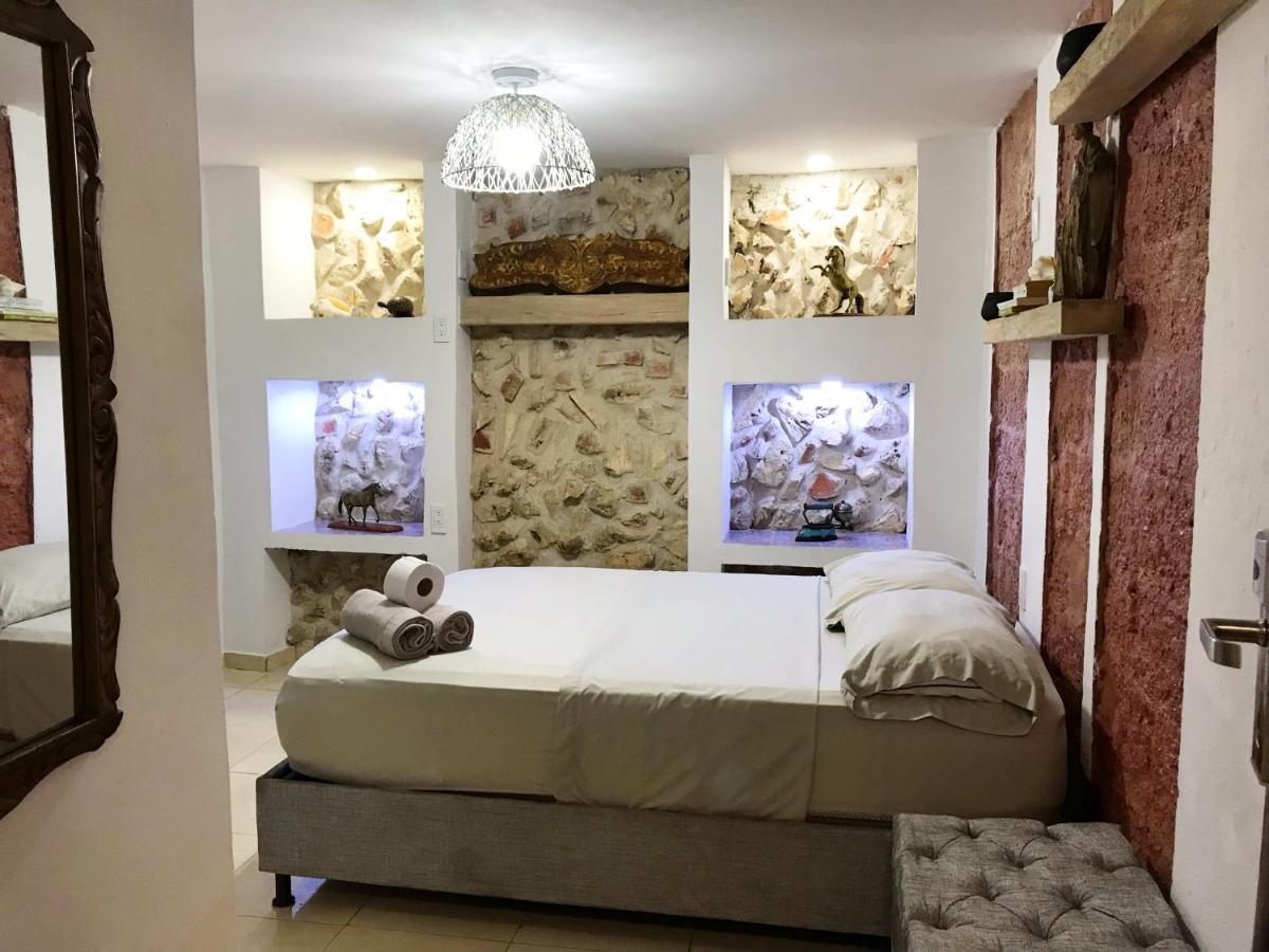 Casa Mama Waldy Hostel Картахена Экстерьер фото